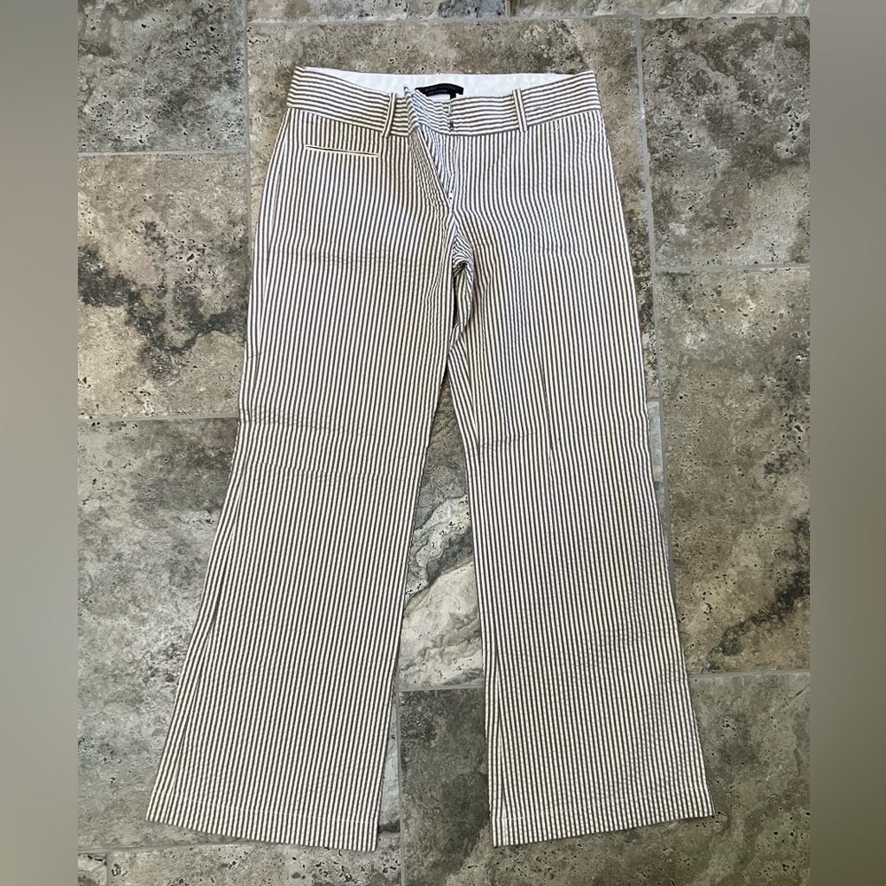 BCBGMaxazria Seersucker Striped Wide Leg Pants White Tan Size 2 Mid Rise Stretch
